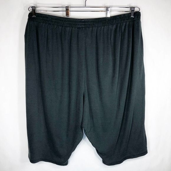 Roamans Plus Sz 5X Capri Pants Black Elastic Waist Pull On Cropped Stretch 1123 - Picture 2 of 4
